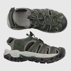 Grön hikingsandal med kardborrknäppning runt hälen.