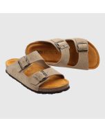 Sandal REKO Eko-mocka i beige. Korkfotbädd. SoftSole 8.0
