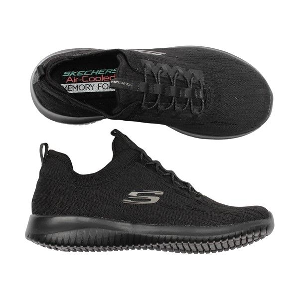 Svart ultralätt sneakers från Skechers. Bekväm drag-på-modell.
