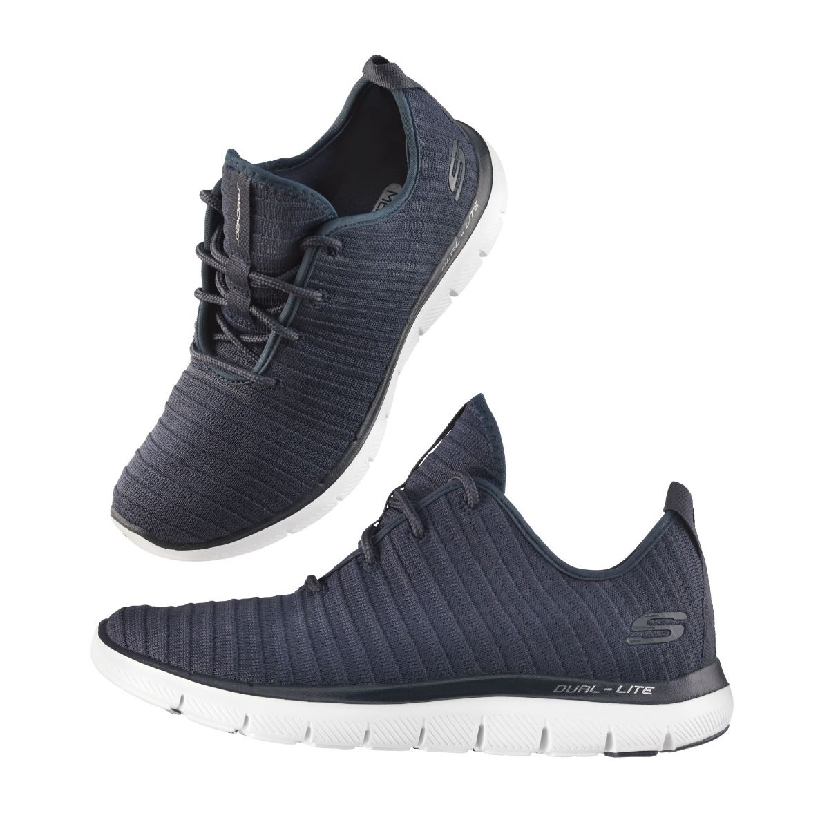 Sömlös Skechers-blå sneaker Estates. Ultraskön, ultralätt och supersnygg!